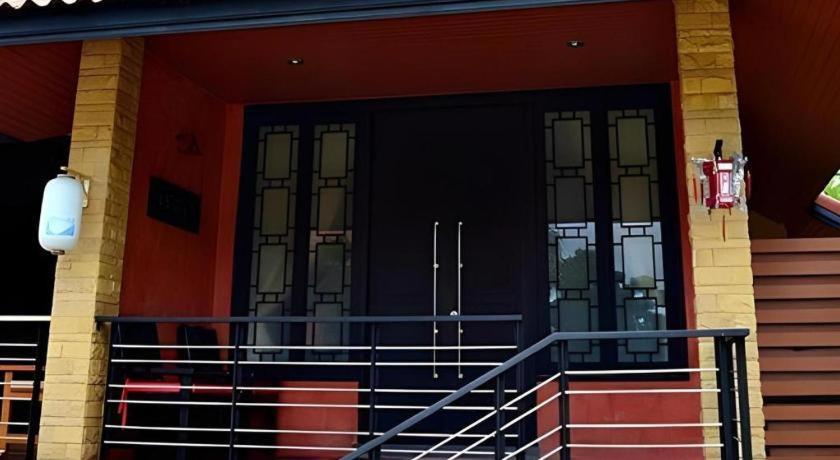 Tanisa Resort Chumphon Bagian luar foto